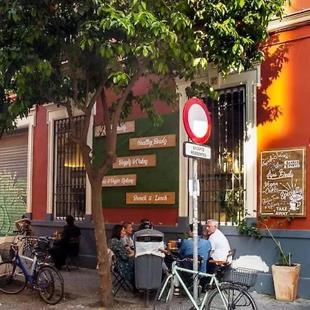 Cozy Apartment In A Typical Sevillian Patio House Séville Extérieur photo