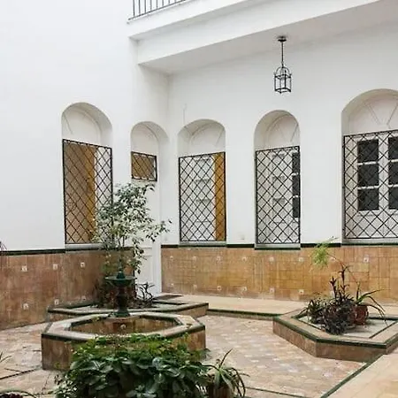 Cozy Apartment In A Typical Sevillian Patio House Séville Extérieur photo